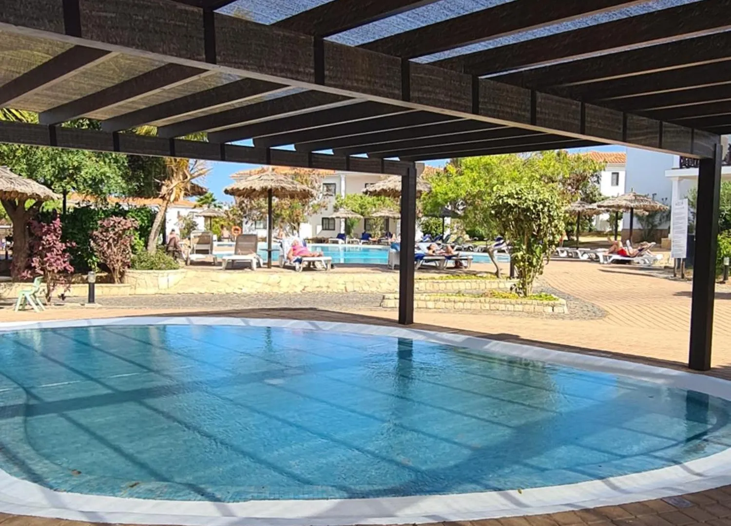 Unique Poolside Apartment Santa Maria