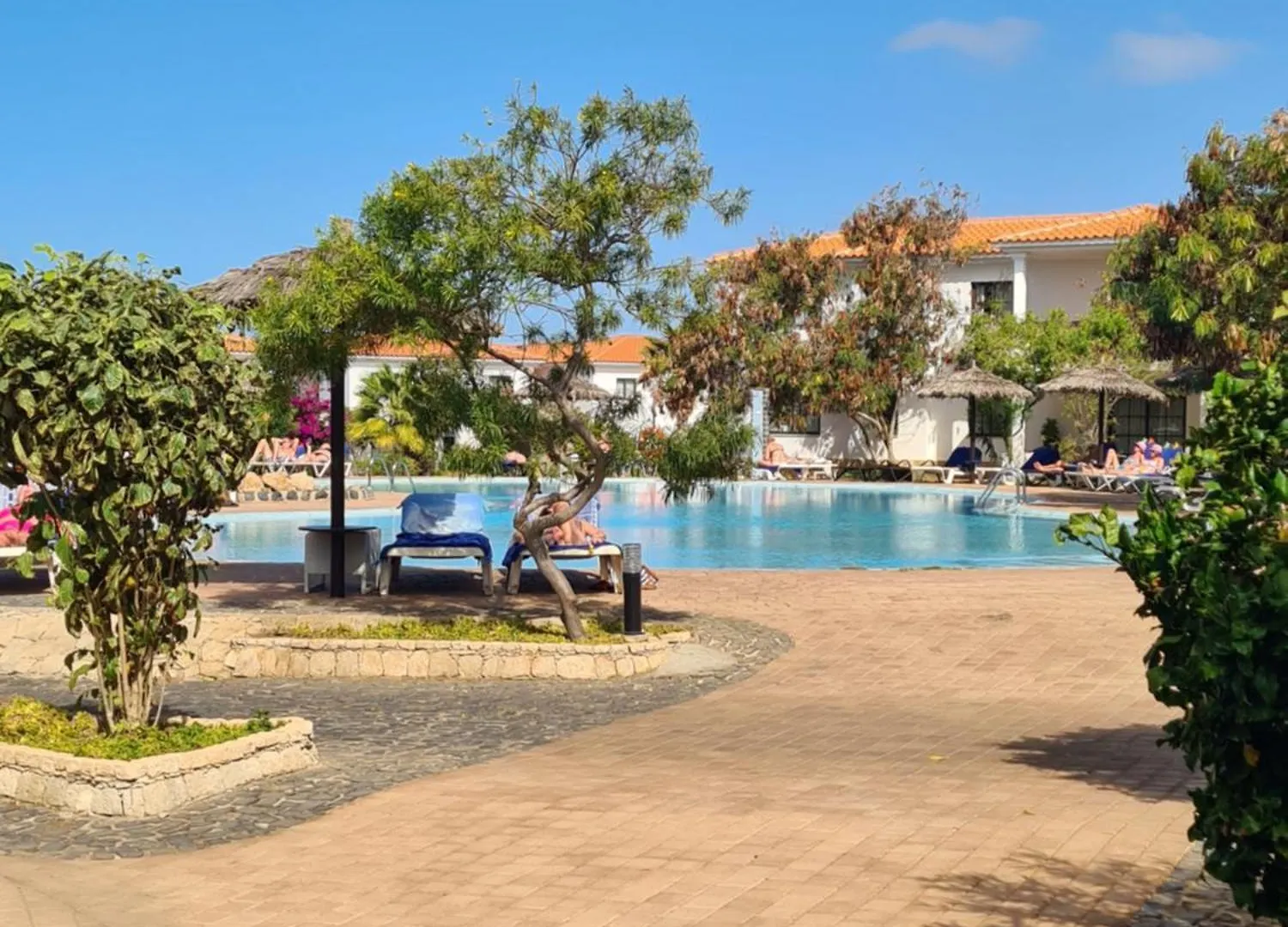 Unique Poolside Apartment Santa Maria