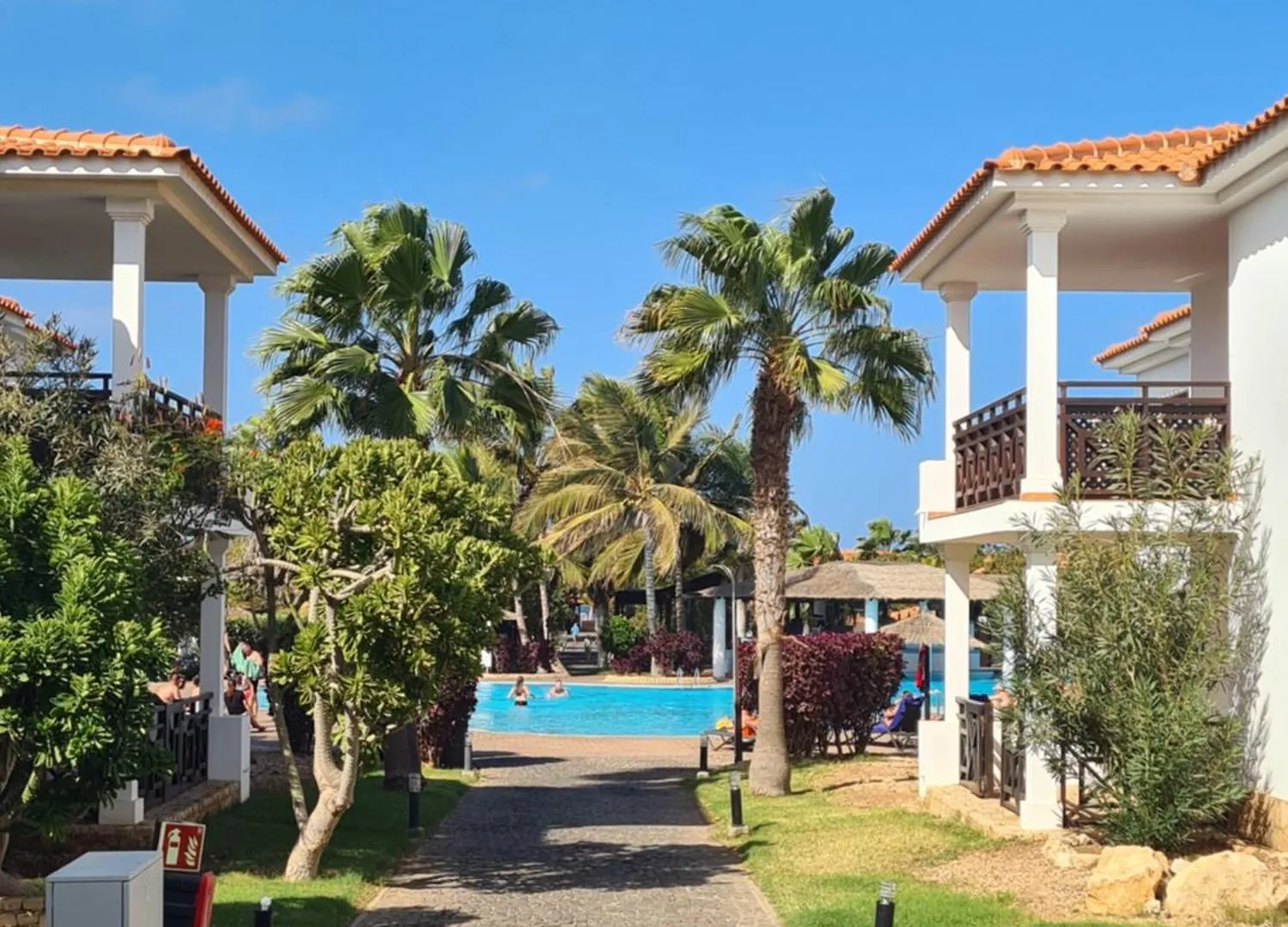 Unique Poolside Apartment Santa Maria